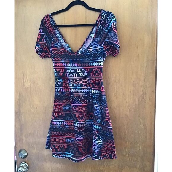 Cute Boho Aztec Print Summer Mini Dress Sz Juniors Large - Picture 1 of 2